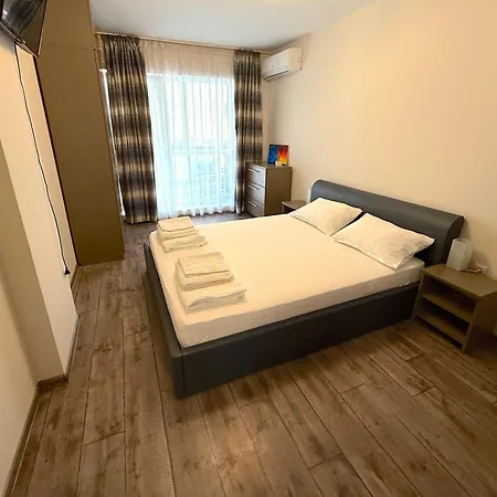 уютен двустаен гранд мол Apartamento