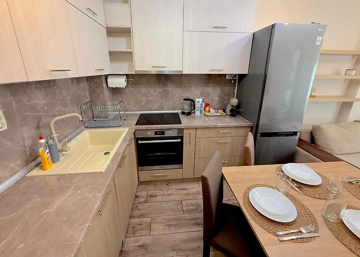 Apartamento уютен двустаен гранд мол